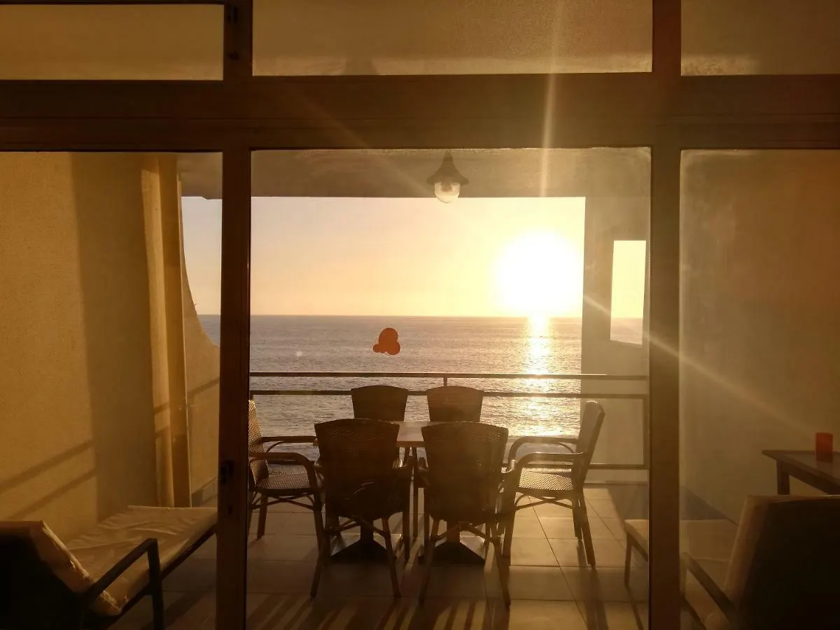 By The Beach & Pool Apartment Funchal  0*, Funchal (Madeira) Portugal