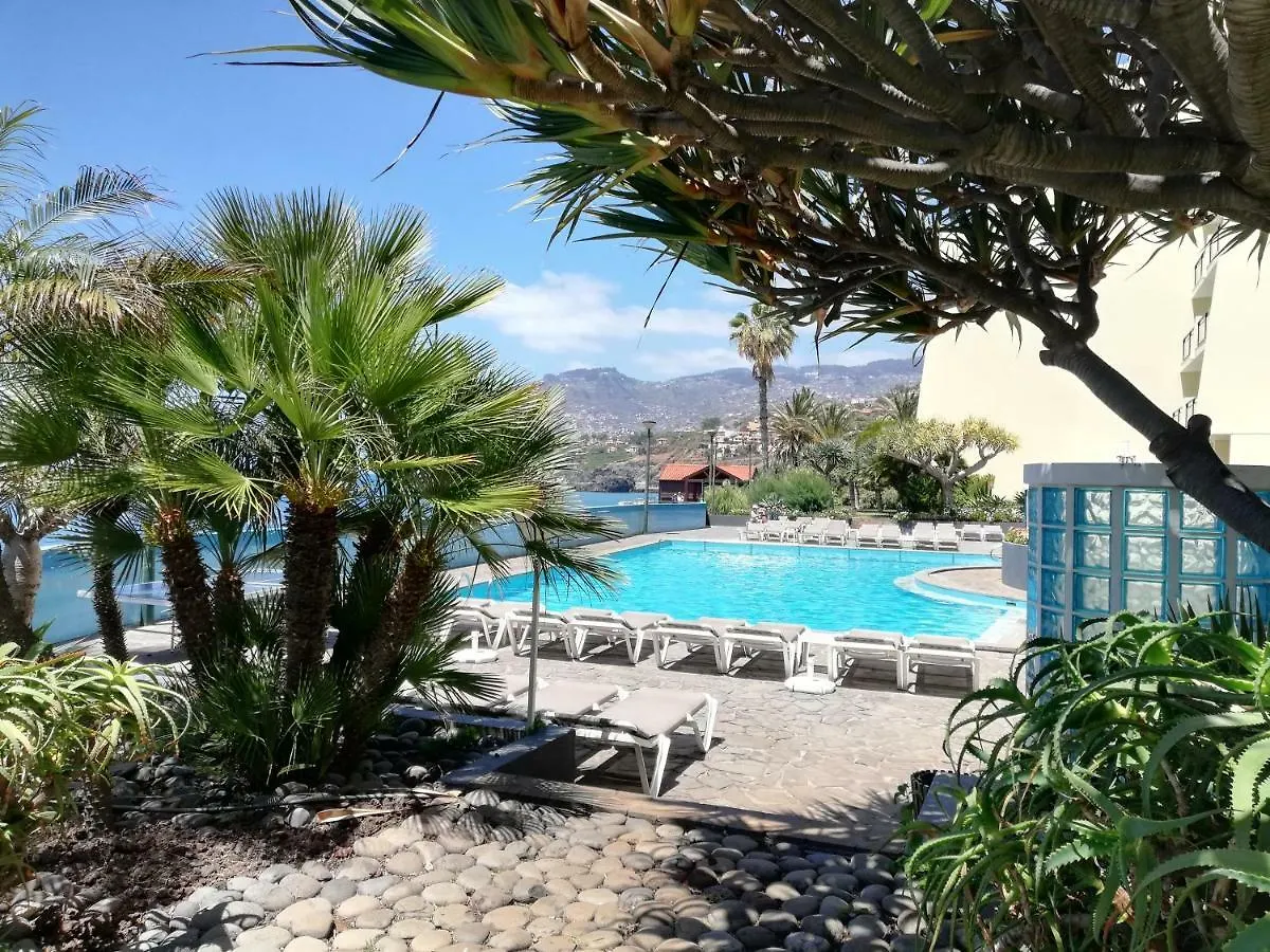 By The Beach & Pool Apartment Funchal  Portugal